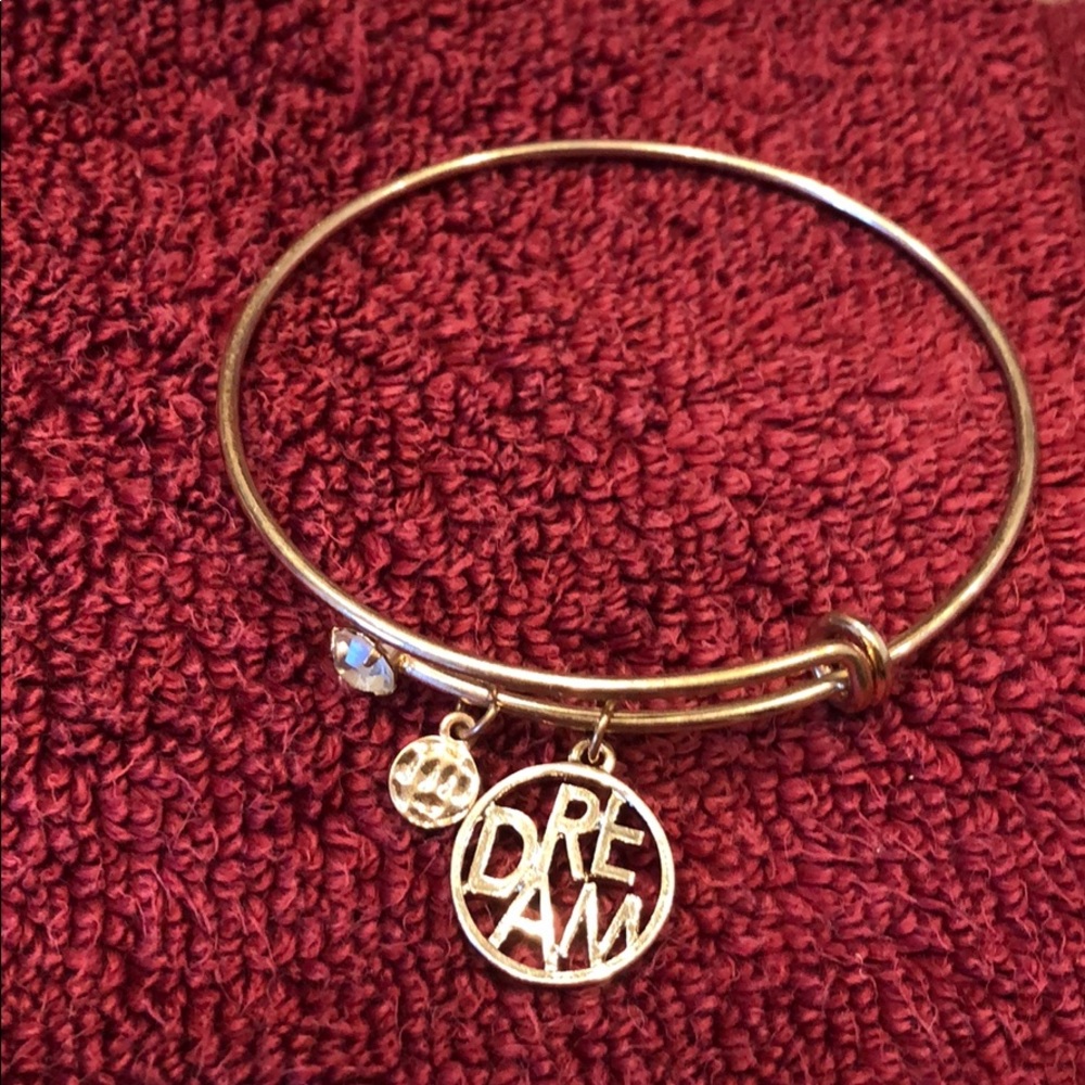 🌀Bangle Bracelet